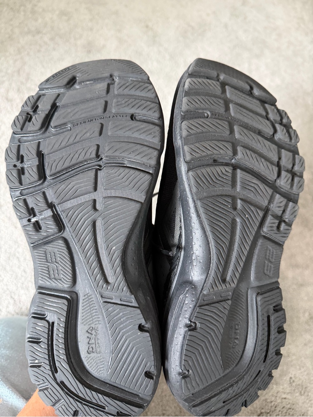 Brooks Black Adrenaline GTS Athletic Running Shoes - Picture 4 of 6